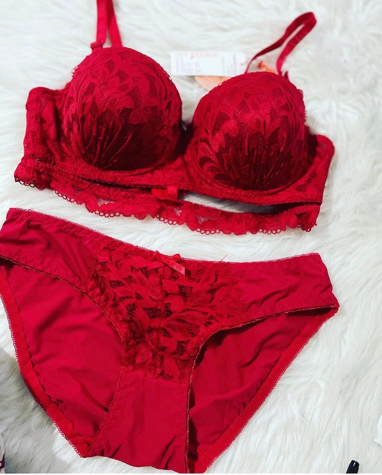 طقم داخلي عرايسي