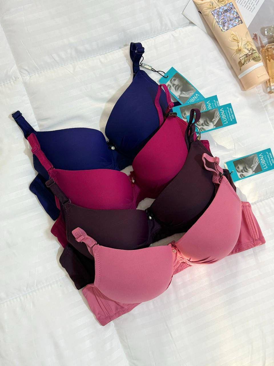 حمالة صدر بوش ال